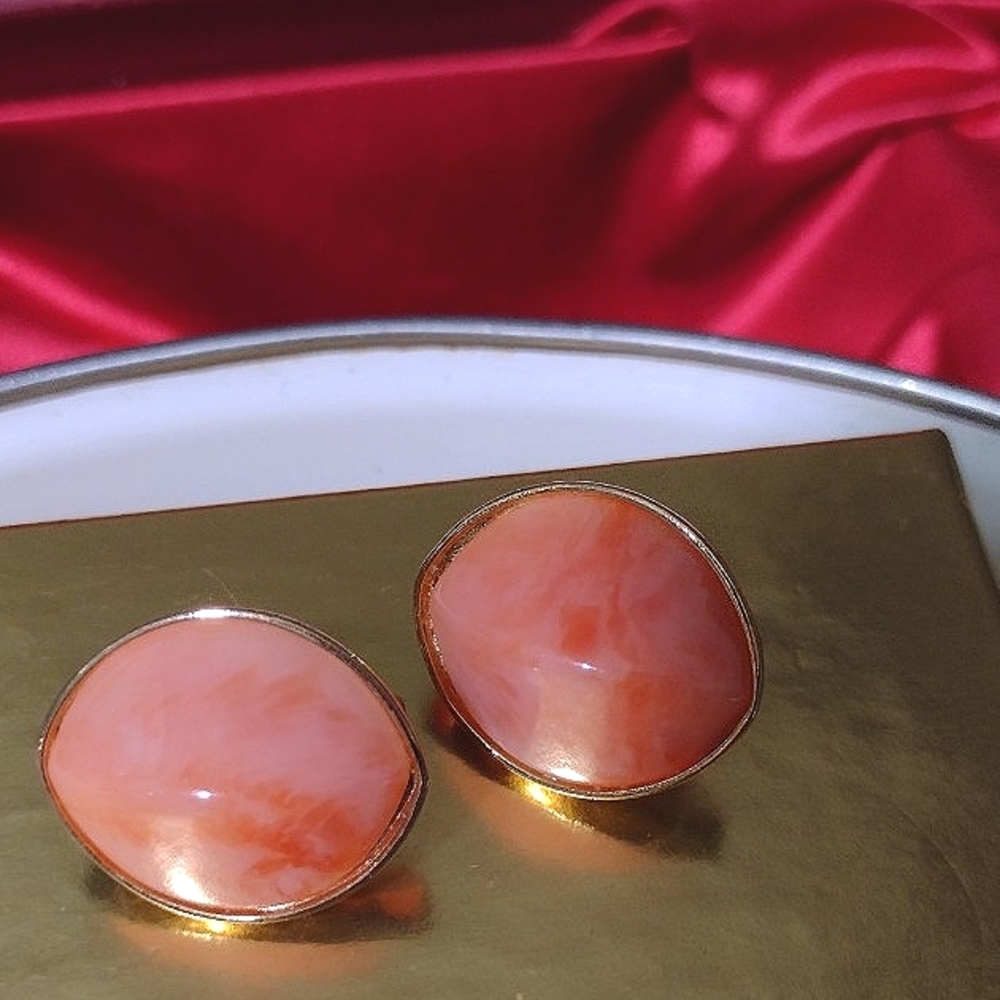 Rose Quartz 💕 Large Stone of LOVE Clip On Gold Toned 3-D Earrings
